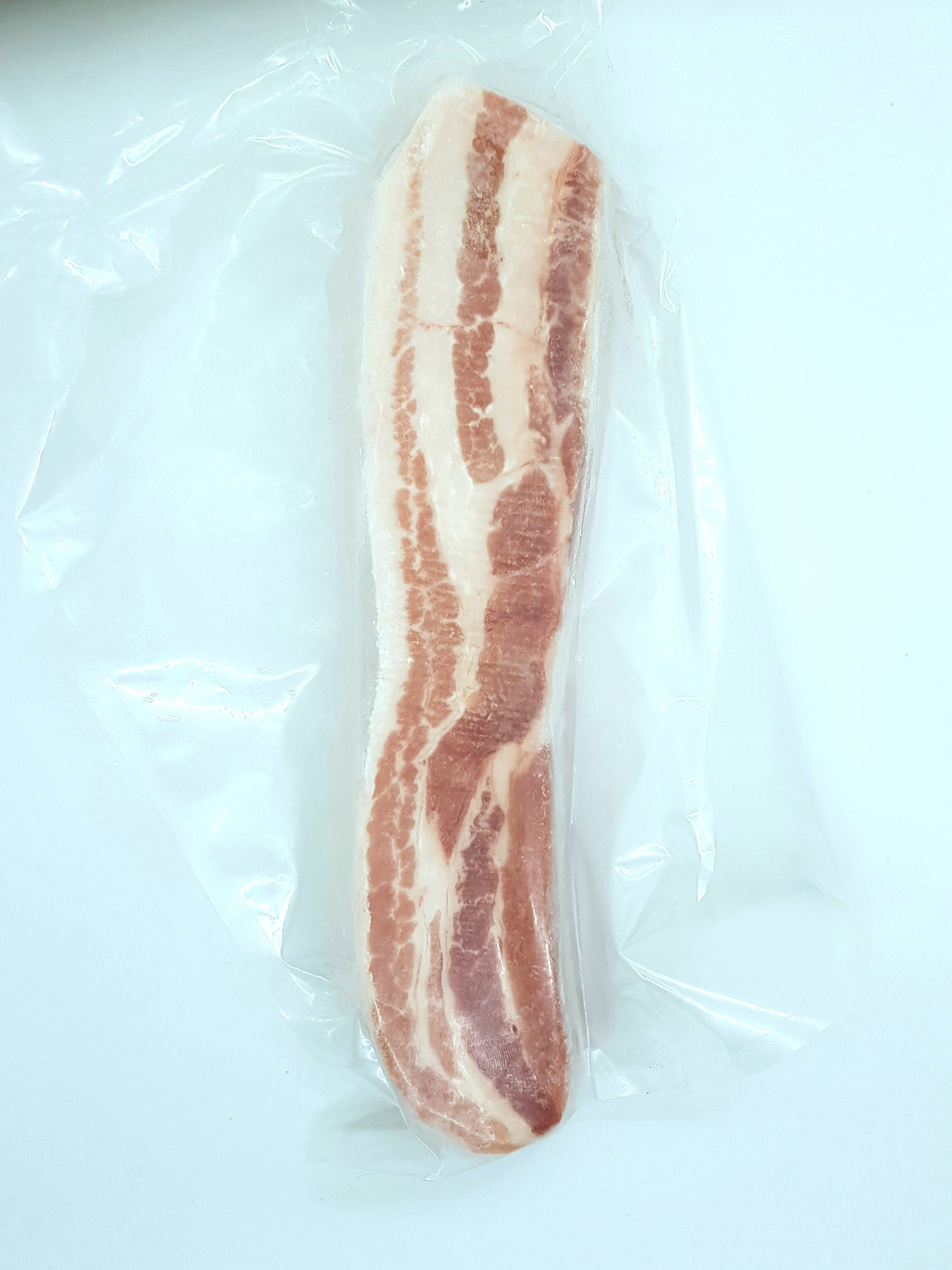 Hokkaido 'Yume no Daichi' Pork Belly - Block cut, Roasting and Simmering (1KG)