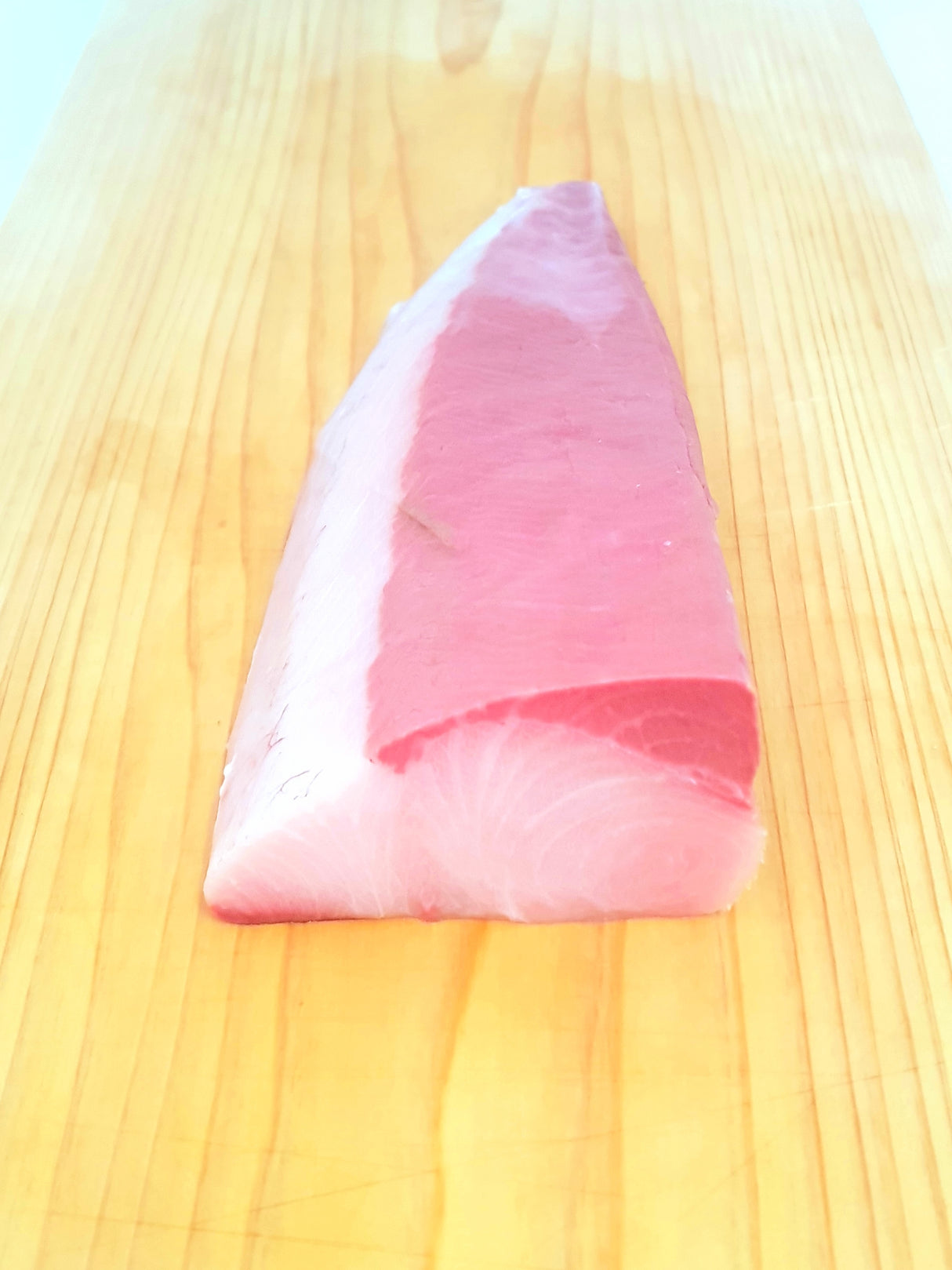 Sashimi Grade Buri, Amberjack Loin (400-600g)