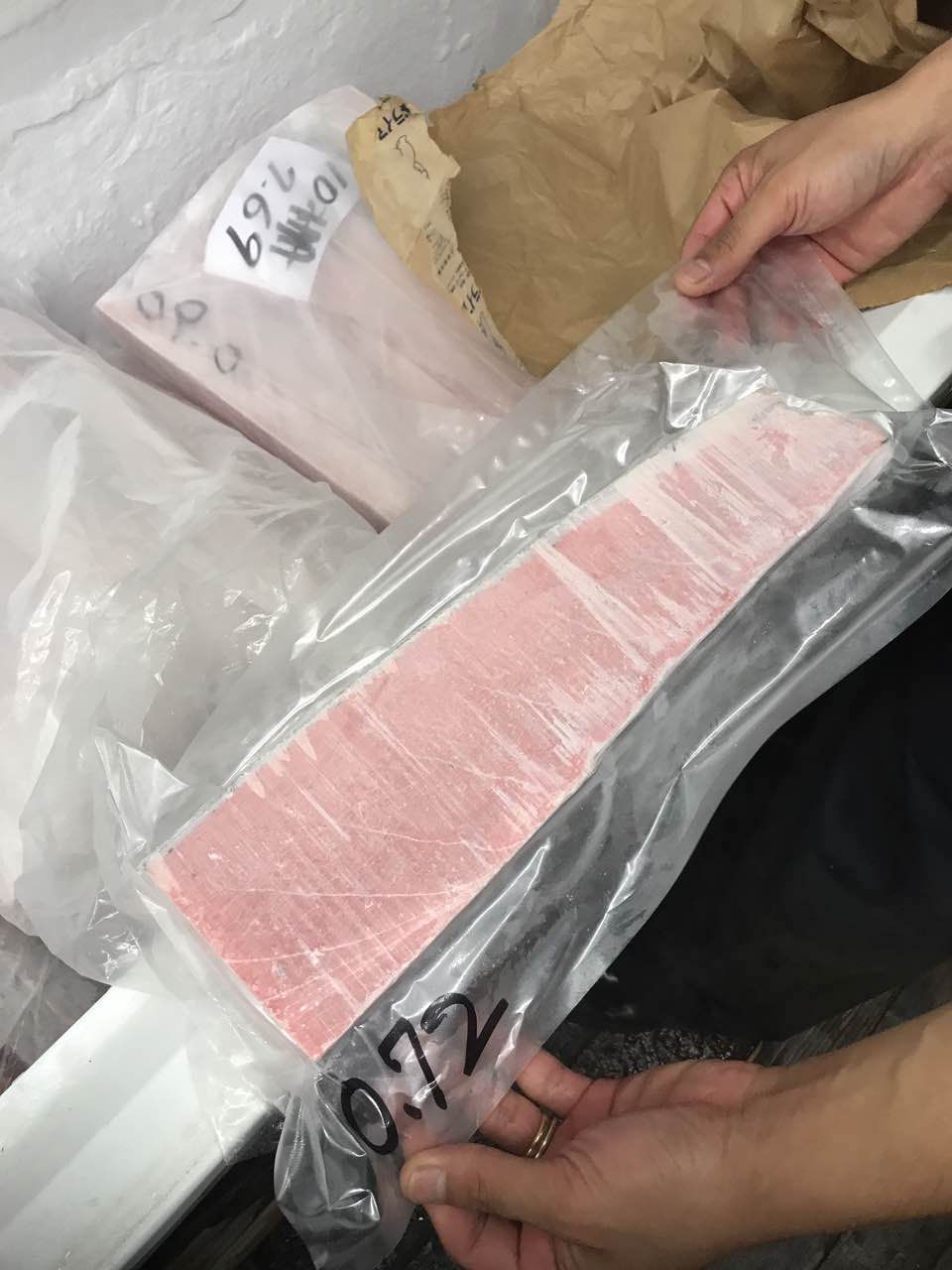 Sashimi Grade Tuna Ootoro block, Fatty Belly Tuna - Frozen (600-800g)