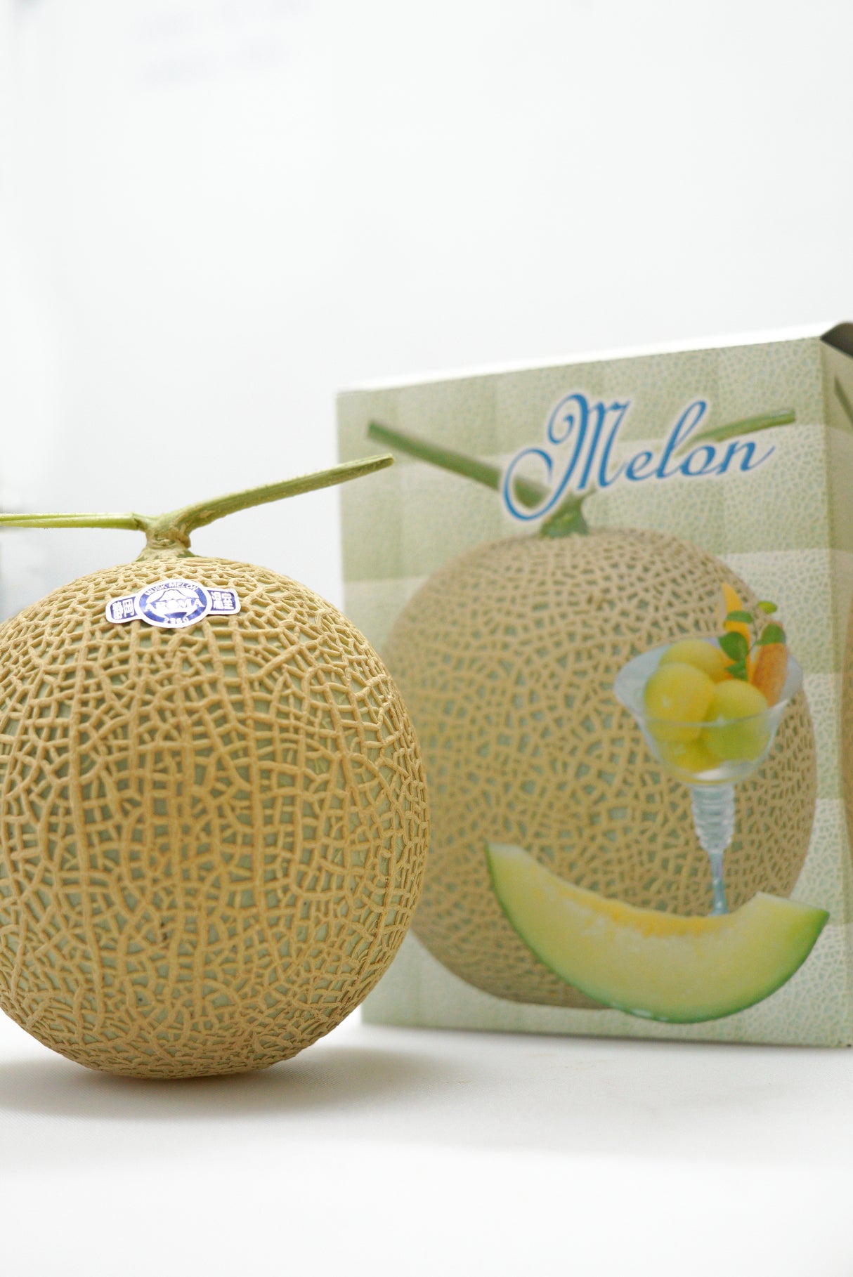 Premium Grade Shizuoka Musk Melon (1.3-1.5kg)