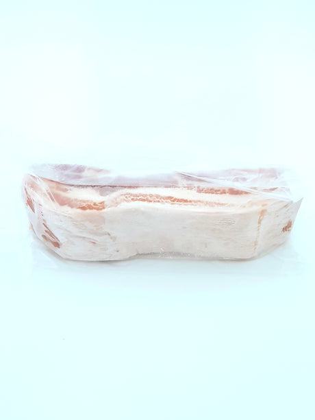 Hokkaido 'Yume no Daichi' Pork Belly - Block cut, BBQ, Roasting and Simmering (700g/1kg)